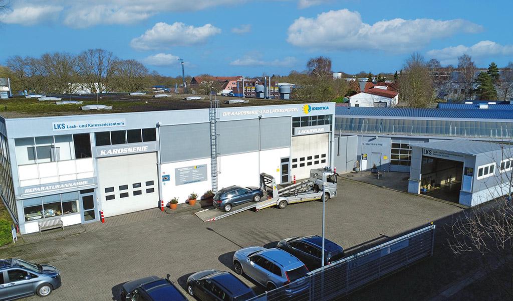 Werkstattfassade LKS Lack- und Karosseriezentrum in Seevetal